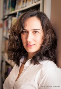 LauretteFolk_wjsname